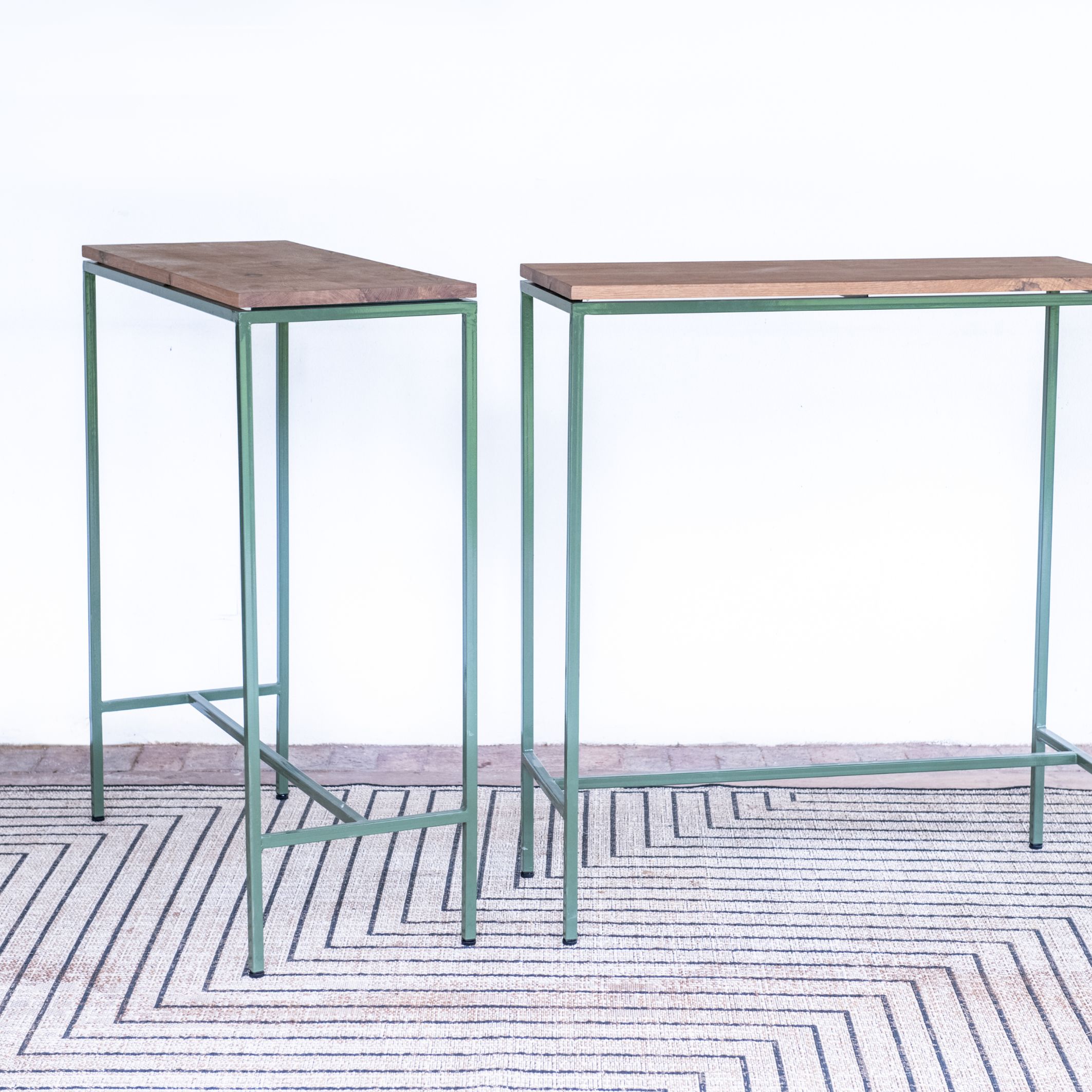 28 Oak & Olive Cocktail Table - Image 1